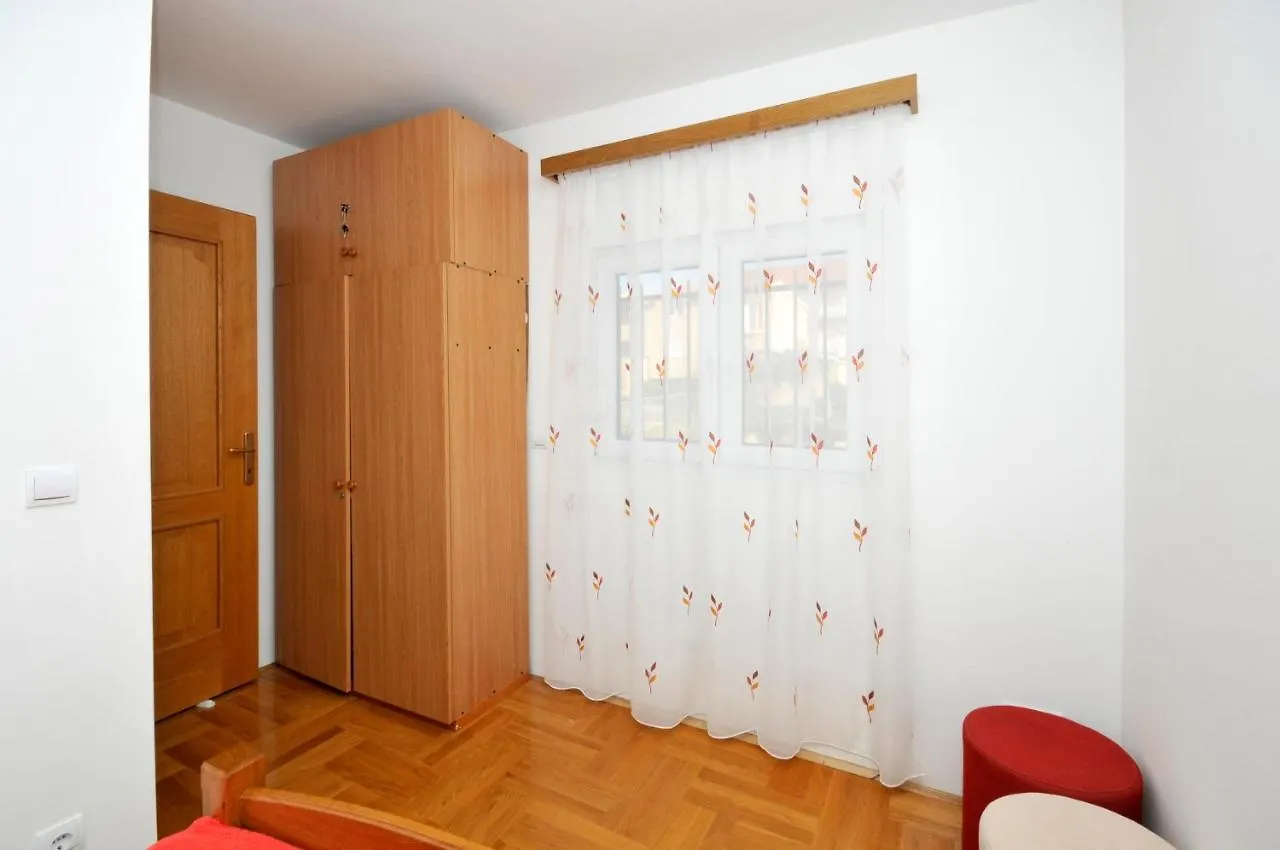 Apartments Svalina Trogir