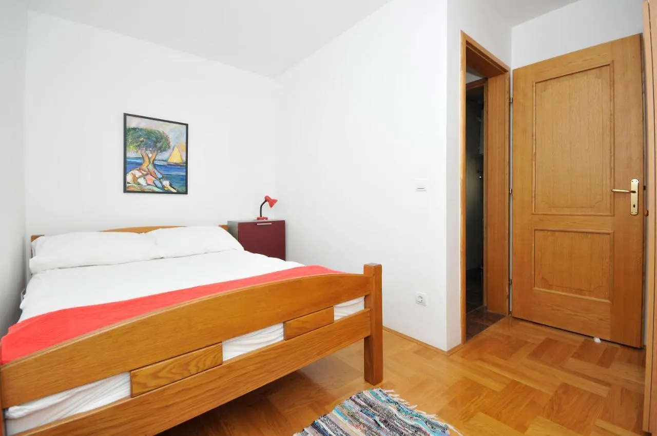 Apartments Svalina Trogir