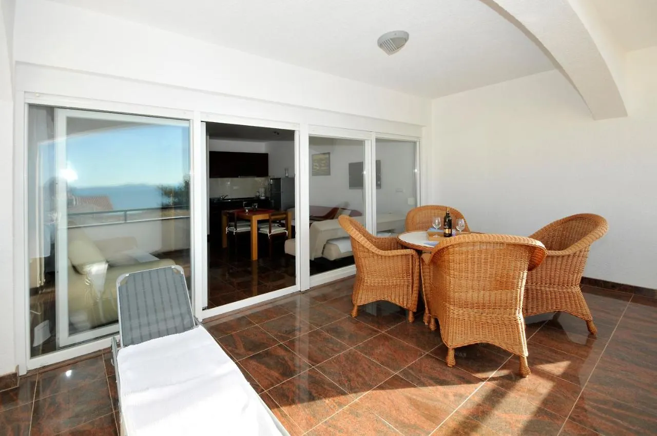 Apartments Svalina Trogir