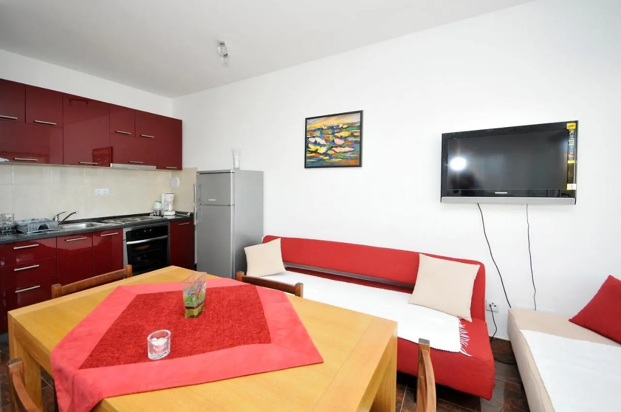 Apartments Svalina Trogir 0*,  Croatia