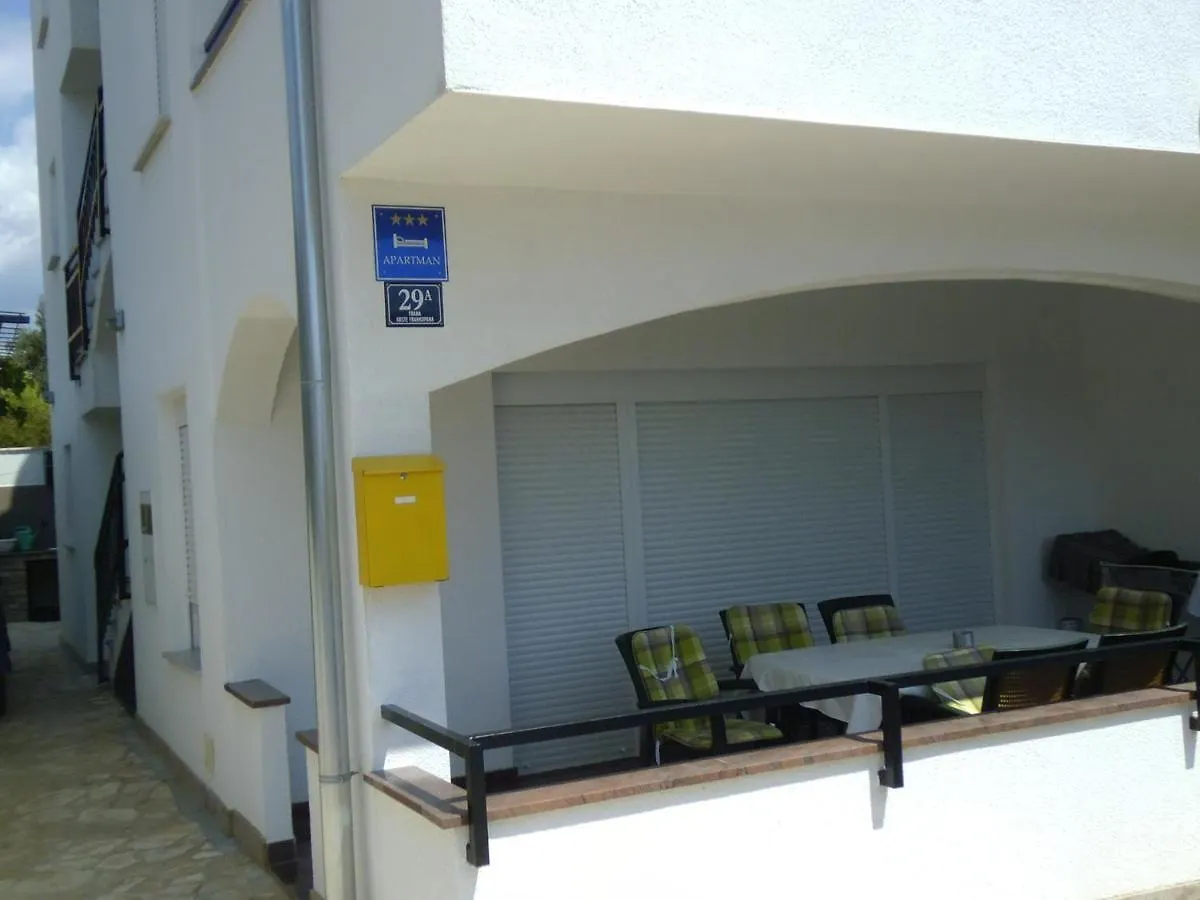 Apartments Svalina Trogir 0*,