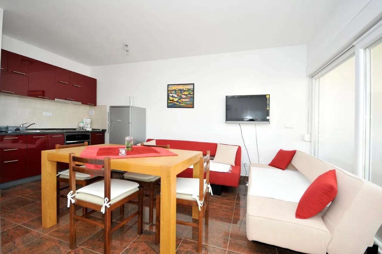 Apartments Svalina Trogir