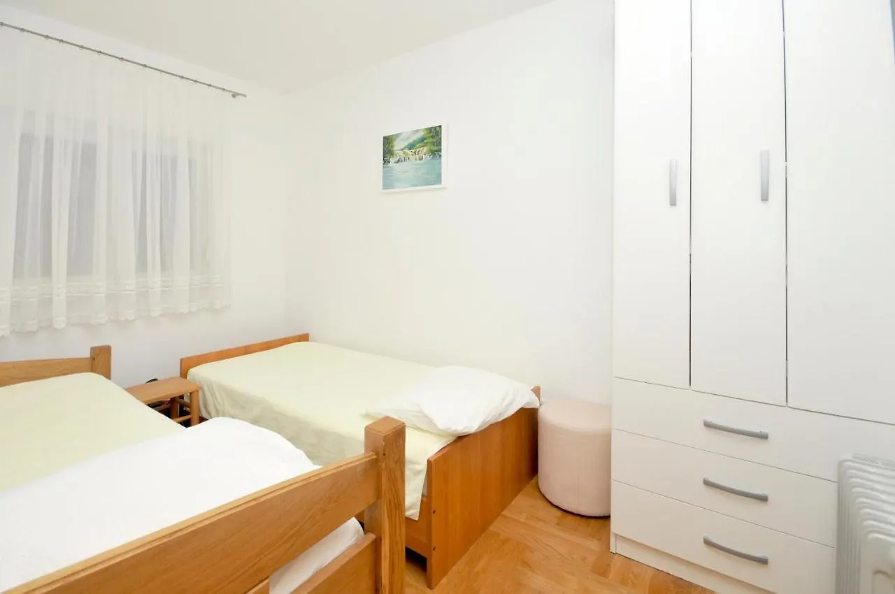 Apartments Svalina Trogir 0*,  Croatia