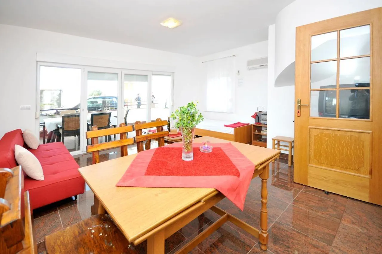 Apartments Svalina Trogir Croatia