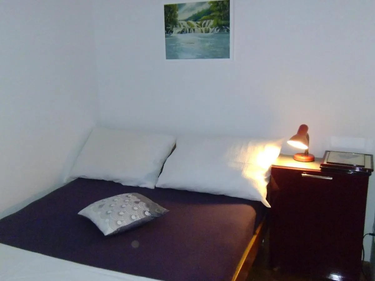 Apartments Svalina Trogir 0*,  Croatia